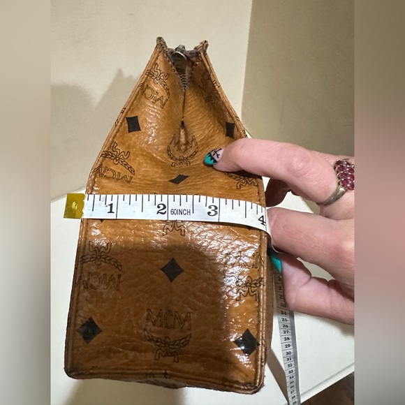 MCM Monogram Clutch - Picture 9 of 12